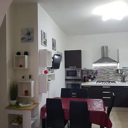 Inessa's Flat Апартаменты