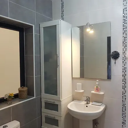 Inessa's Flat * Pieta