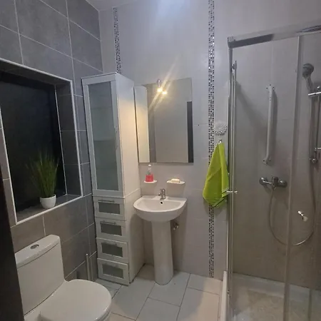 Inessa's Flat Apartament Pietà