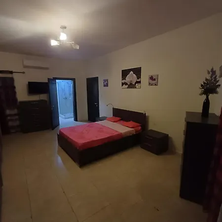 Inessa's Flat Pietà